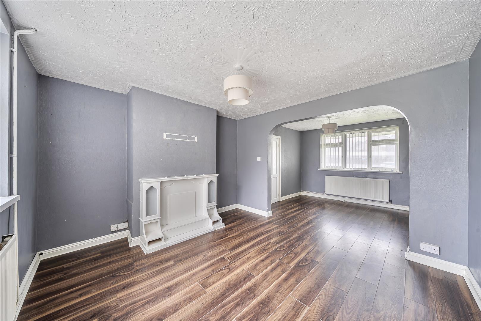 Upper Gendros Crescent, Gendros, Swansea, SA5 8DY